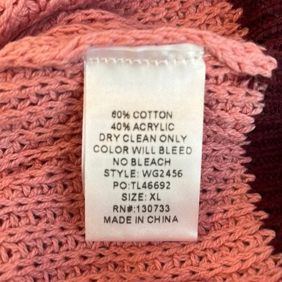 Umgee Plus Size Detachable Sleeve V-Neck Sweater - Picture 15 of 16